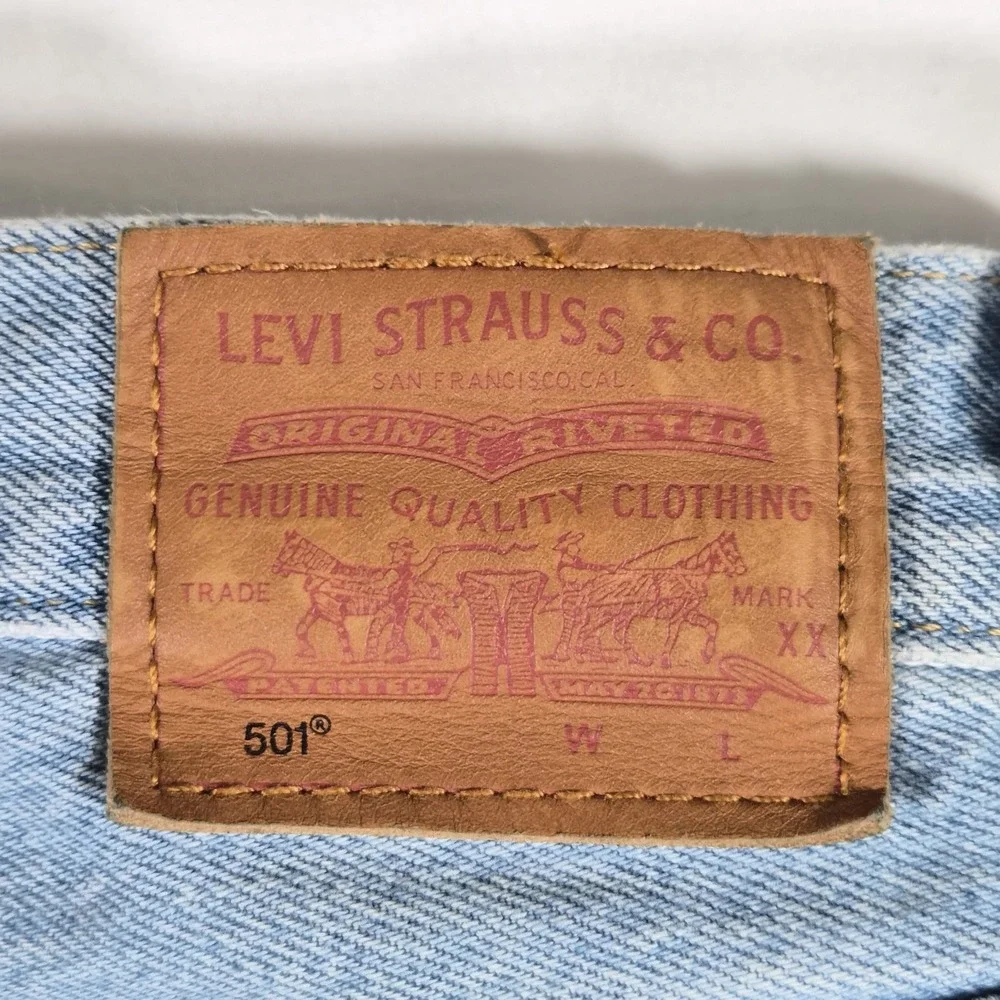 VintageLevi's 501 Big E Women's W30 Distressed High Rise Denim Shorts Light Was